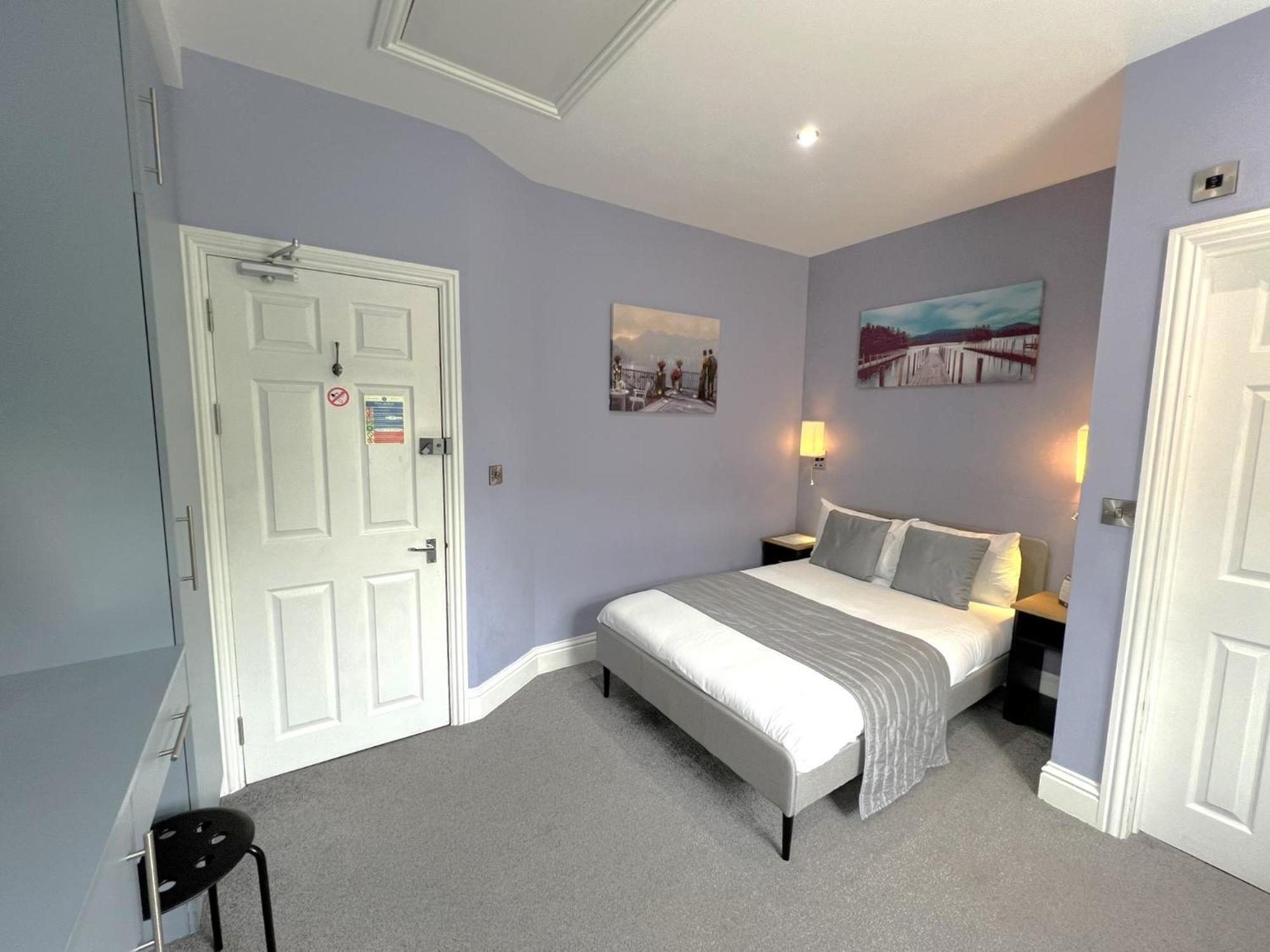 Melbury Rooms & Studios Exeter Phòng bức ảnh