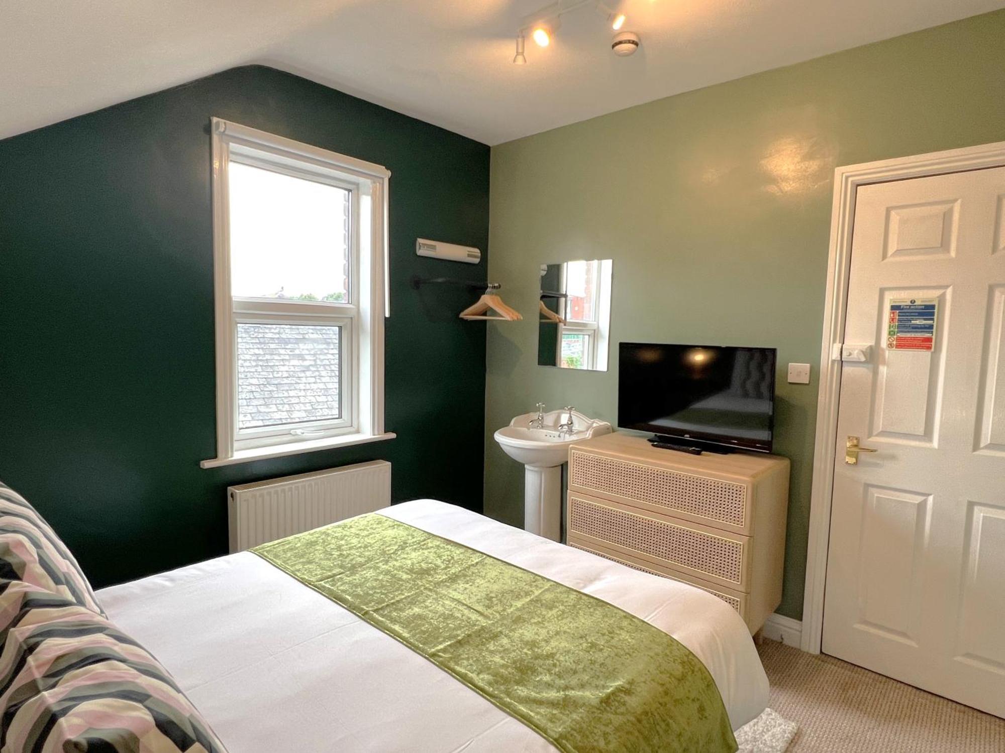 Melbury Rooms & Studios Exeter Phòng bức ảnh