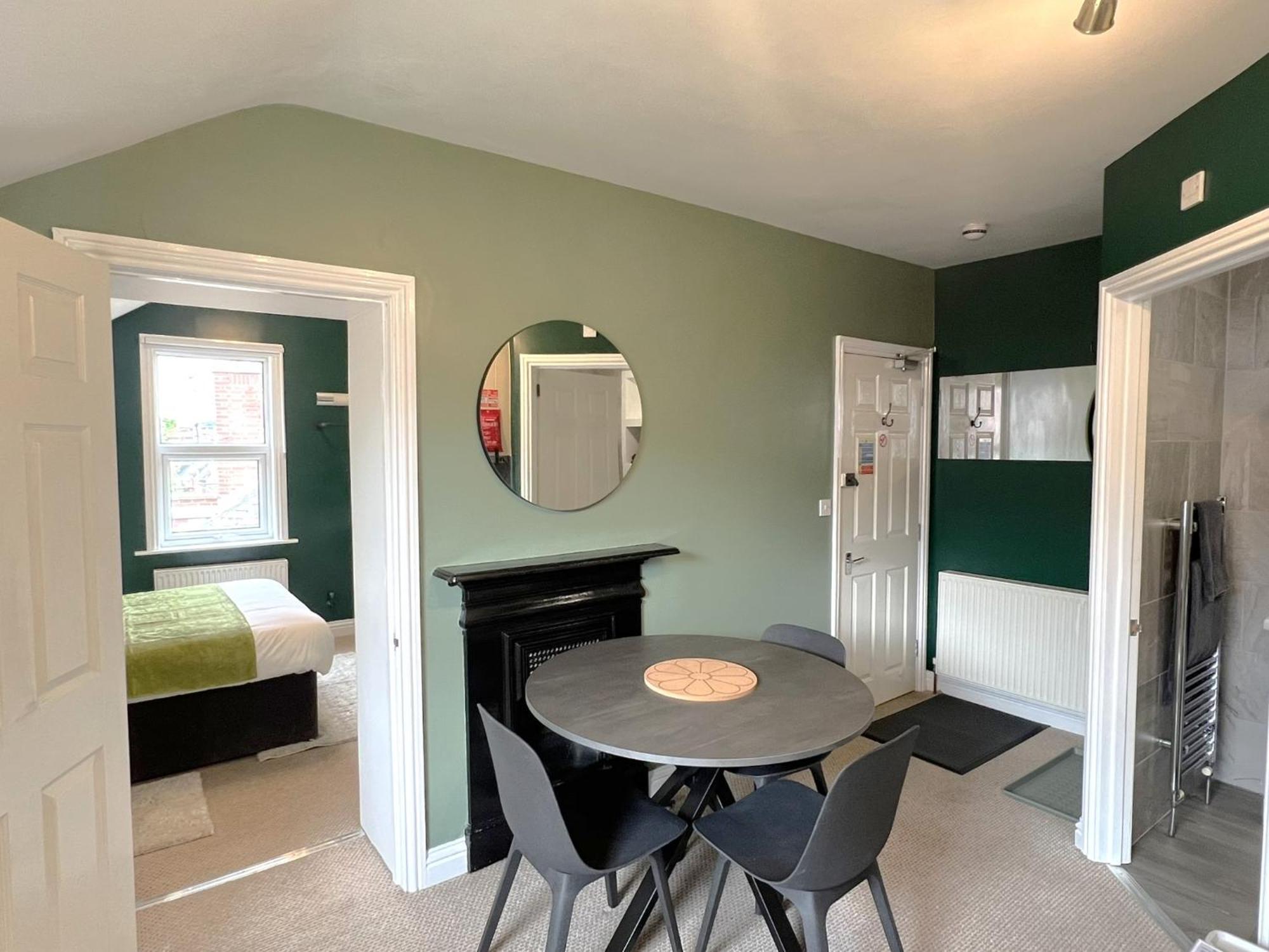 Melbury Rooms & Studios Exeter Phòng bức ảnh