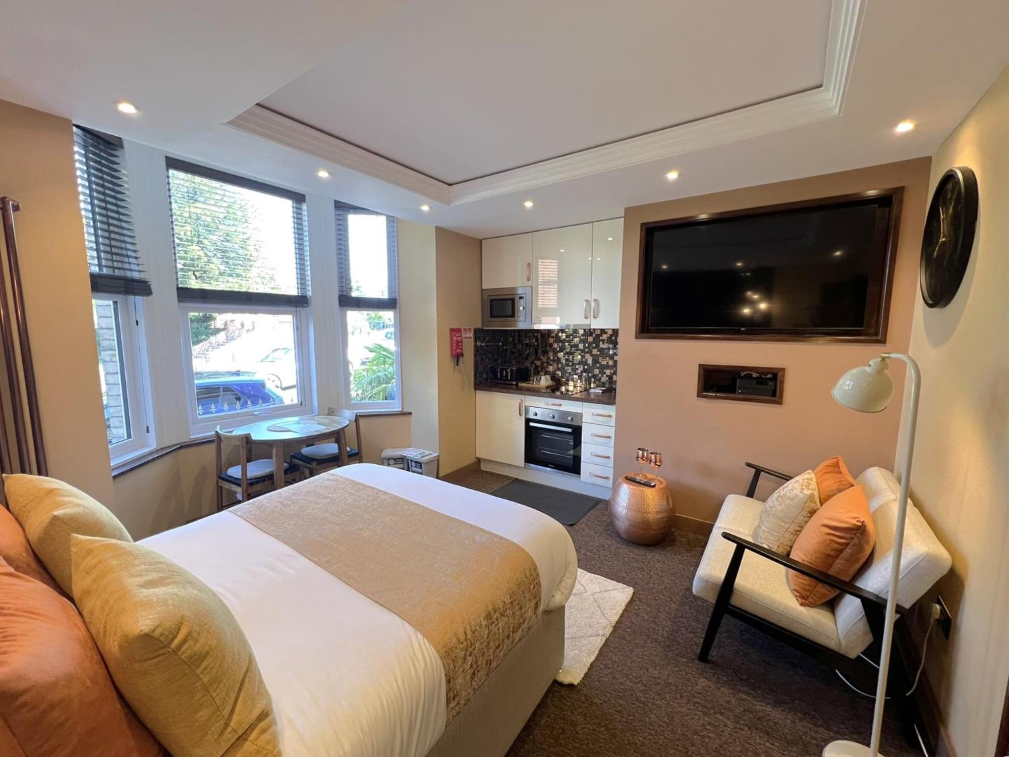 Melbury Rooms & Studios Exeter Ngoại thất bức ảnh