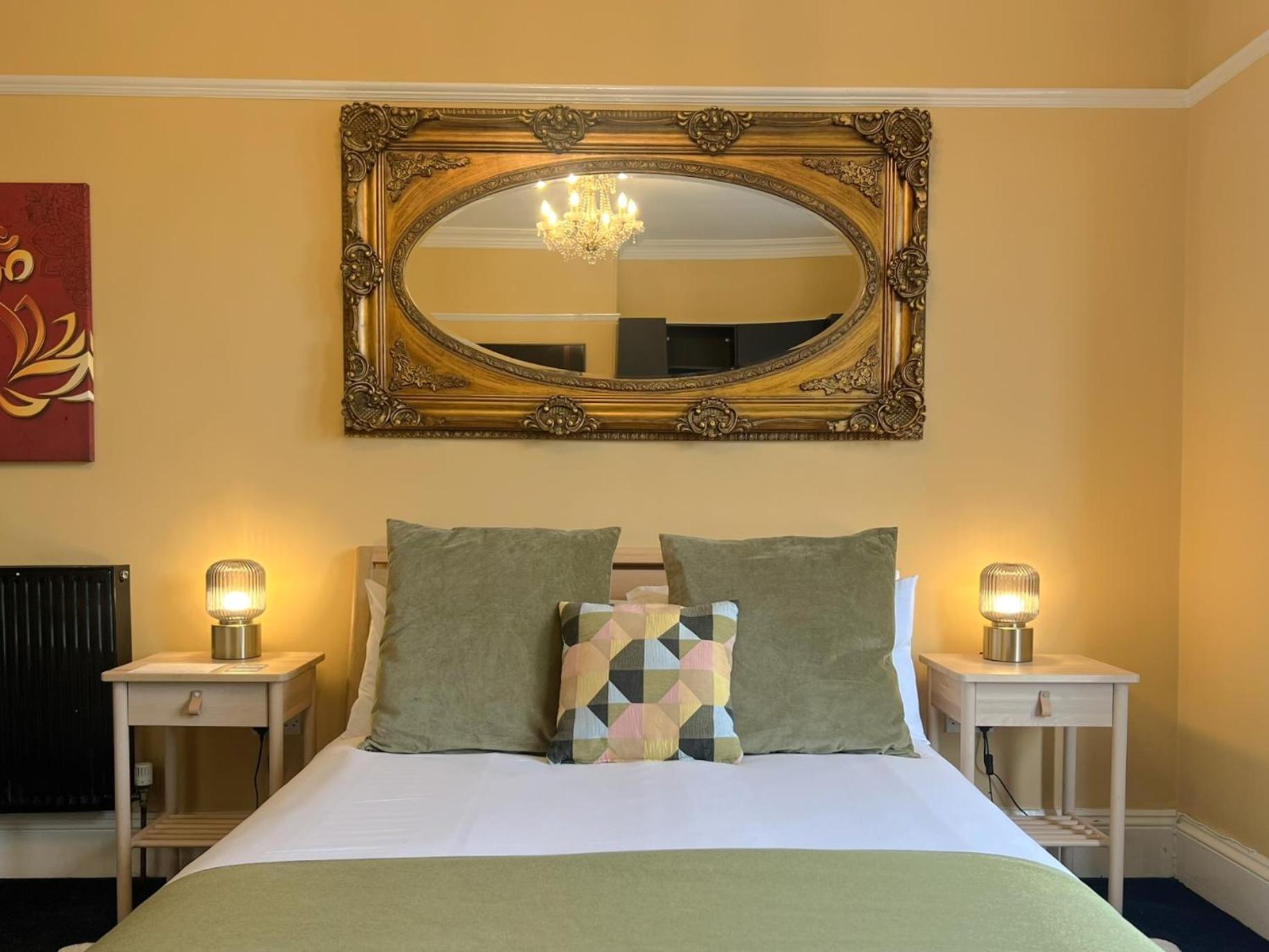 Melbury Rooms & Studios Exeter Ngoại thất bức ảnh