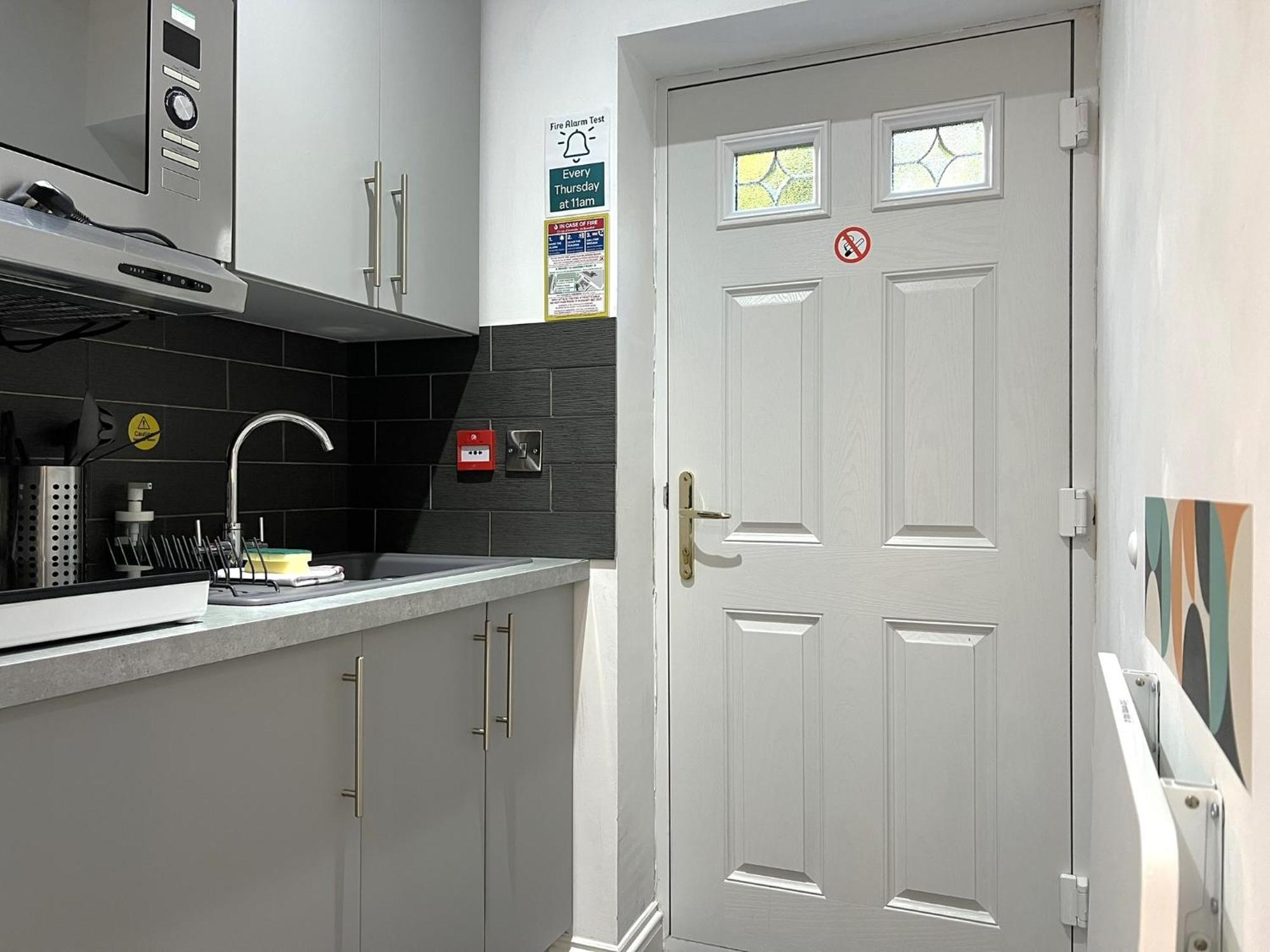 Melbury Rooms & Studios Exeter Phòng bức ảnh